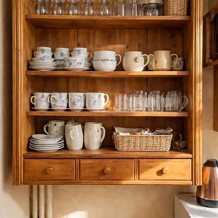 Bed & Breakfast Svojse 3*