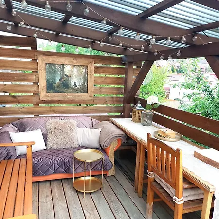 Bed & Breakfast Svojše 3*