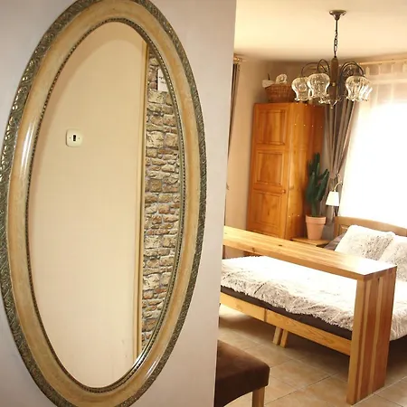 Svojše Bed & Breakfast